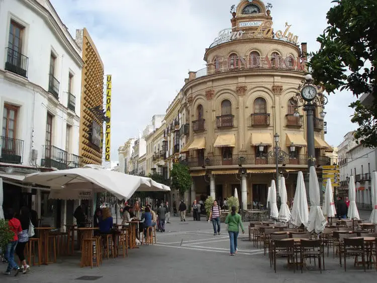 Take a Guided Walking City Tour of Jerez